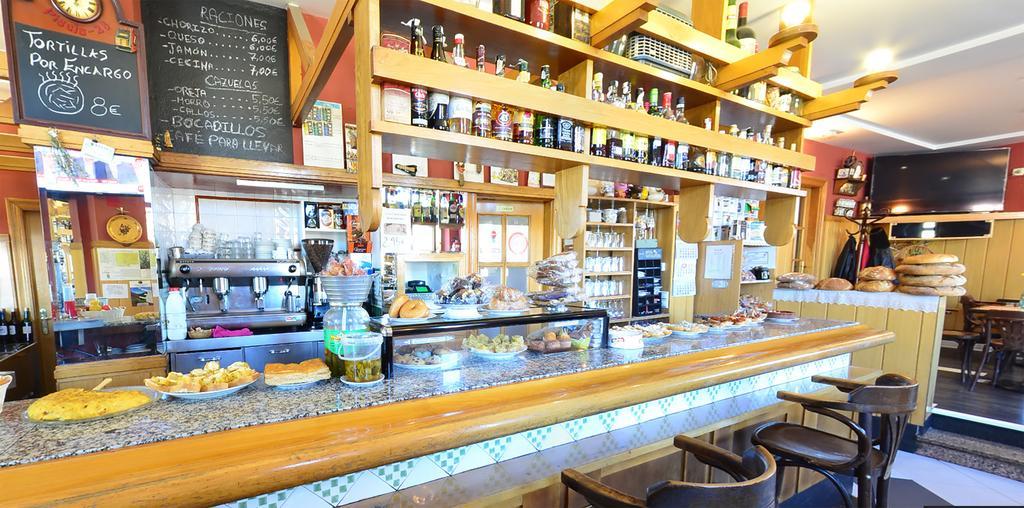 Hostal Bar Stop 호텔 Velilla del Rio Carrion 외부 사진