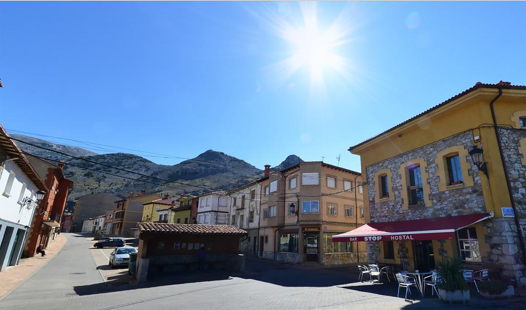 Hostal Bar Stop 호텔 Velilla del Rio Carrion 외부 사진